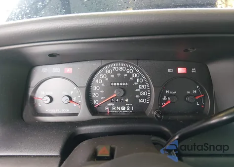 2004 Ford Crown Victoria Police z USA, uszkodzony, nr VIN 2FAHP71W24X145130